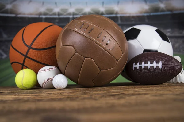 ボールとさまざまなスポーツ設備 — ストック写真
