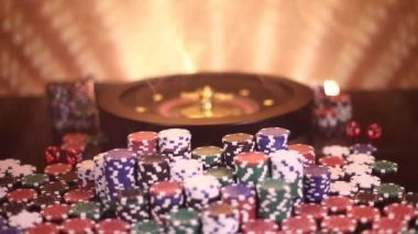 Kumarhanede rulet çarkı çalışıyor, Poker Chips