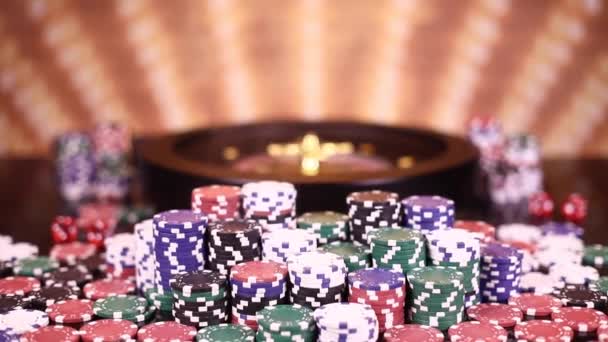 Ruletka Koła Działa Kasynie Poker Chips — Wideo stockowe