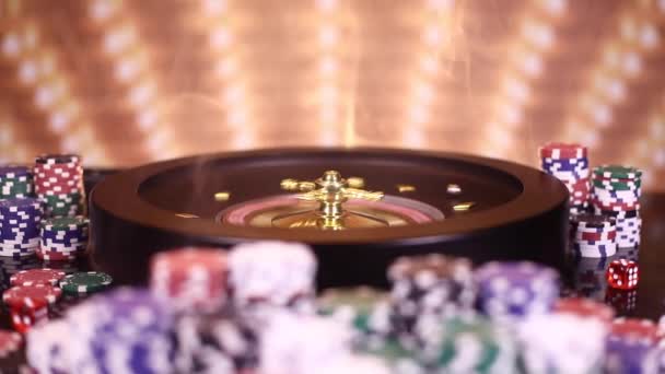 Roulette Wheel Running Casino Poker Chips — Stock Video