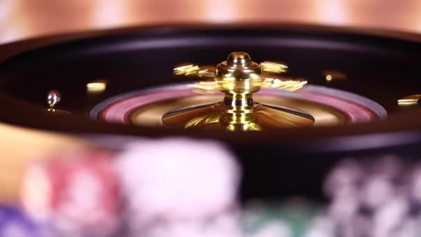 Roulette Wheel Running Casino Poker Chips — Stock Video