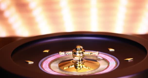 Roulette Wiel Draait Een Casino — Stockvideo