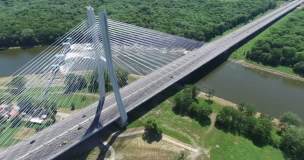 Vue Aérienne Pont Moderne Avec Fond Naturel Étonnant — Video