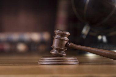 Küre, Hukuk ve Adalet kavramı