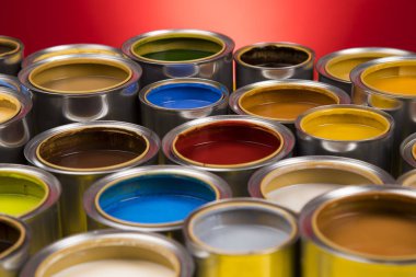 kova bir paint ile açın