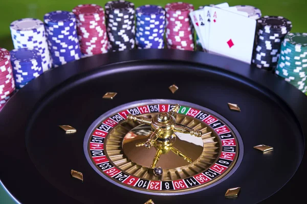 Fichas Póker Mesa Juego Ruleta Movimiento Fondo Del Casino —  Fotos de Stock