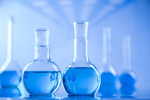 Glaswerk Laboratoriumbekers Wetenschappelijk Experiment — Stockfoto