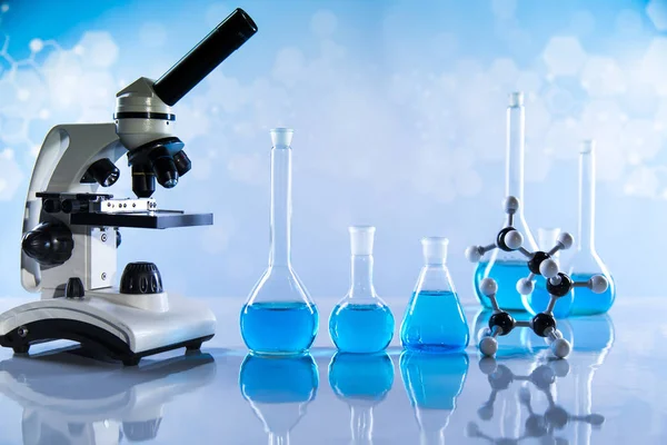 Pesquisa Desenvolvimento Laboratorial Objectos Vidro Científicos Para Experiências Químicas — Fotografia de Stock