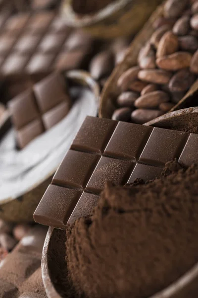 Kakao Pod Och Choklad Bar Och Mat Dessert Bakgrund — Stockfoto
