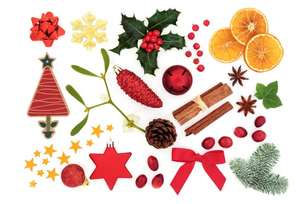 Szimbólumai Christmas Gyűjtemény Dekoráció Élelmiszer Téli Növény Fenyő Magyal Borostyán — Stock Fotó