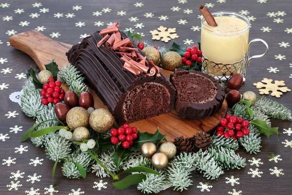 Chocolate Yule Cake Eggnog Traditional Winter Flora Gold Baubles Snowflake — Stock Photo, Image