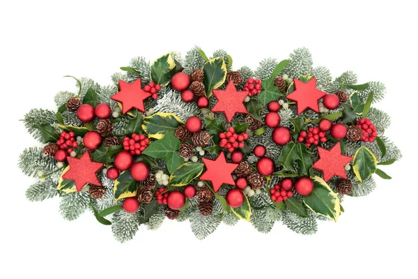 Christmas Table Decoration Red Bauble Decorations Winter Flora Holly Berries — Stock Photo, Image