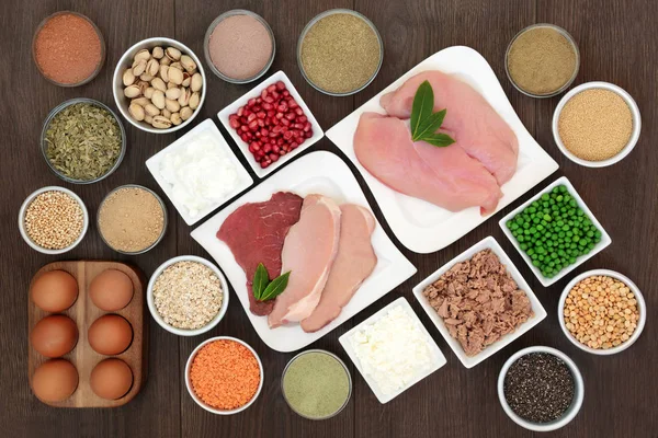 Kroppen Bygga Hälsokost Med Proteinrik Kyckling Biff Och Fläsk Kött — Stockfoto