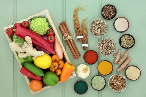 Leber Entgiftet Superfood Mit Obst Gemüse Kräutern Gewürzen Samen Nahrungsergänzungspulver — Stockfoto