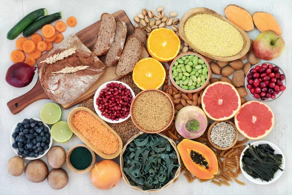 Cibo Salutare Alimentazione Ricca Fibre Con Frutta Verdura Pane Integrale — Foto Stock