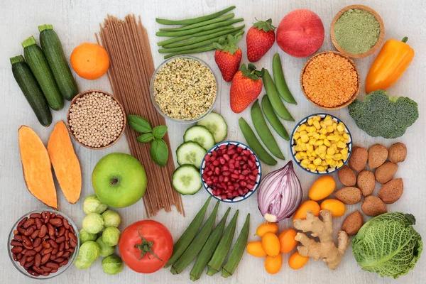 Hälsosam Alkalisk Matkoncept För Balans Med Färsk Frukt Och Grönsaker — Stockfoto