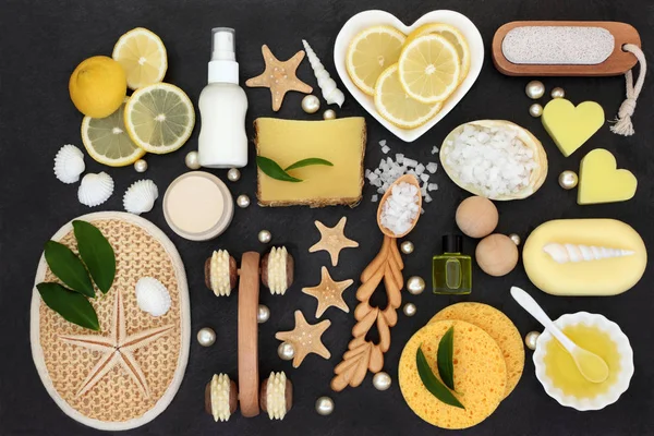 Wellness Schönheits Und Hautpflege Mit Zitronenfrüchten Peeling Salzen Und Peeling — Stockfoto