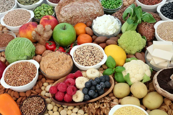 Gesunde Kost Für Veganer Mit Getreide Erdnussbutter Mandeljoghurt Tofu Gemüse — Stockfoto