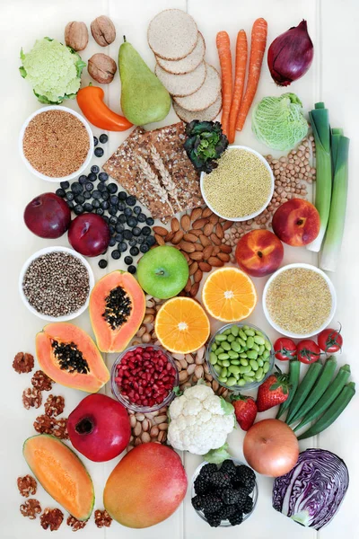 Magas Rosttartalmú Élelmiszer Egészségügyi Koncepció Zöldség Gyümölcs Teljes Kiőrlésű Keksz — Stock Fotó