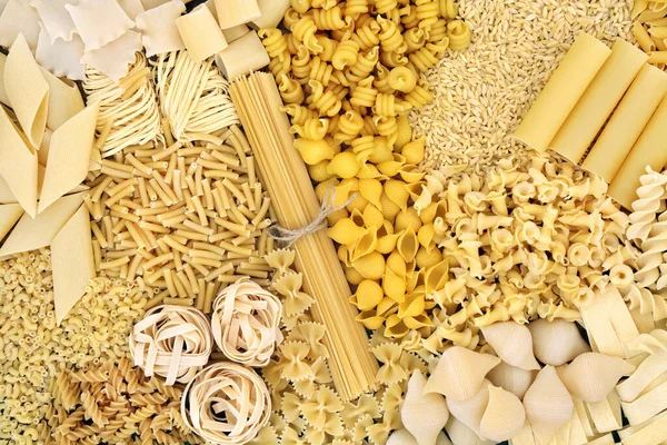 Grande Collezione Pasta Secca Italiana Che Forma Uno Sfondo Astratto — Foto Stock