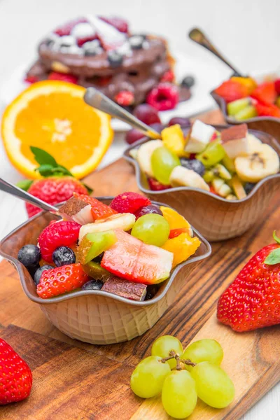Verse Heerlijke Fruitsalade — Stockfoto
