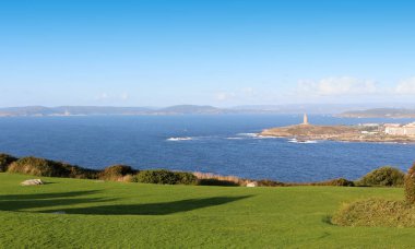 Atlantik okyanusu kıyısı. Monte de San Pe'den Herkül Kulesi