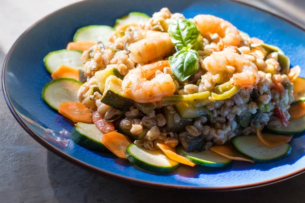 Salada Soletrada Com Legumes Camarões — Fotografia de Stock