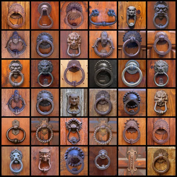 Různé Typy Mosazných Knoflíků Dřevěných Dveřích — Stock fotografie