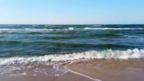 Baltische Zee vanuit een vogel eye view — Stockvideo