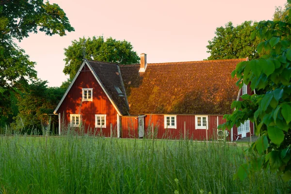 Casa Madeira Vermelha Típica Skania Sul Suécia Início Manhã Luz — Fotografia de Stock