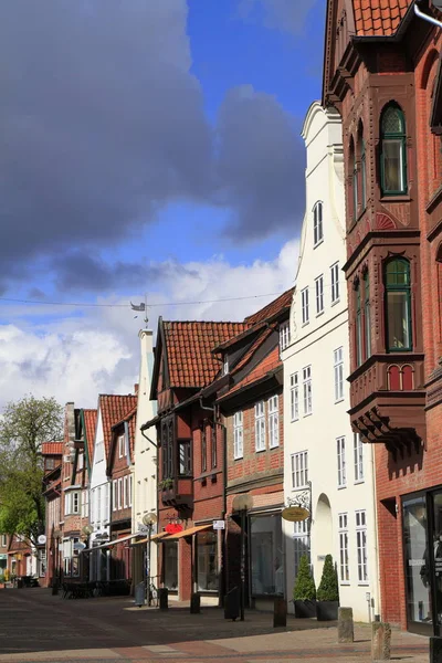 Fasad budynków zabytkowych w Lueneburg — Zdjęcie stockowe