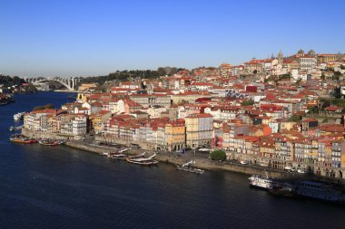 Porto, Portekiz eski şehir panoramik görünümü