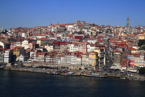 Panoramatický pohled na staré město Porto, Portugalsko — Stock fotografie