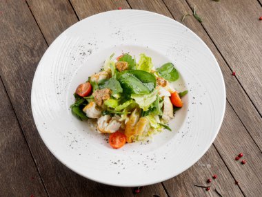 Füme cod salatası.