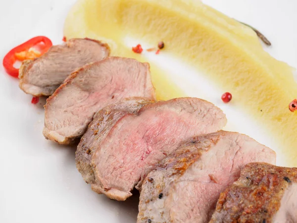 Plato Restaurante Filete Pato Con Salsa Manzana — Foto de Stock