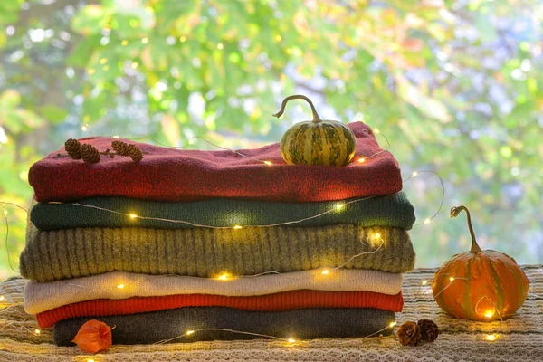 Autumn Pile Warm Knitted Sweaters — Stock Photo, Image