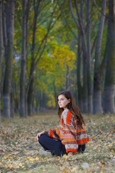 Portrait Teen Girl Autumn Forest — Stock Photo, Image