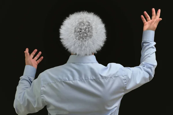 Homem Conceitual Corte Cabelo Cabeça Dente Leão — Fotografia de Stock