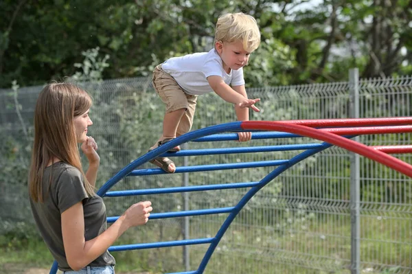 Boy Cochlear Implants Playing Summer Park — Stock fotografie