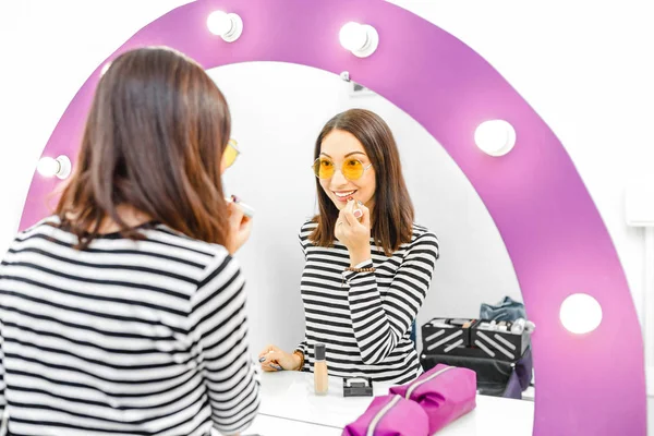 Young Mixed Race Woman Applying Lipstick Make Front Mirror — Stock Photo, Image