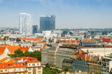 12 Mayıs 2018, Slovakya, Bratislava: Bratislava şehir modern manzarası ısıtmak ve eski şehir ile görünüm