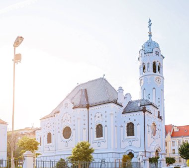 Ünlü kilise, maviyi Bratislava ana konumlar