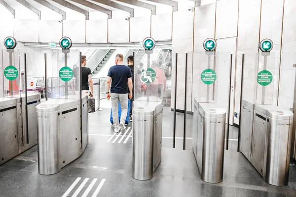 13 Mayıs 2018, Budapeşte, Macaristan: Metro giriş kapısı Budapeşte metro transfer merkezi