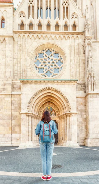 Katolik Bir Gotik Kilise Gezi Gezi Kavram Tarihi Mimarisi Seyir — Stok fotoğraf