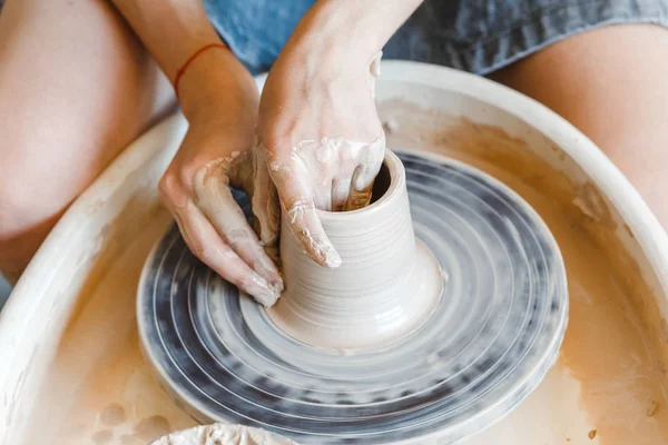 Top View Hands Clay Making Ceramic Pot Pottery Wheel Hobby — Stock Photo, Image