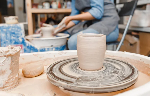 Top View Hands Clay Making Ceramic Pot Pottery Wheel Hobby — Stock Photo, Image