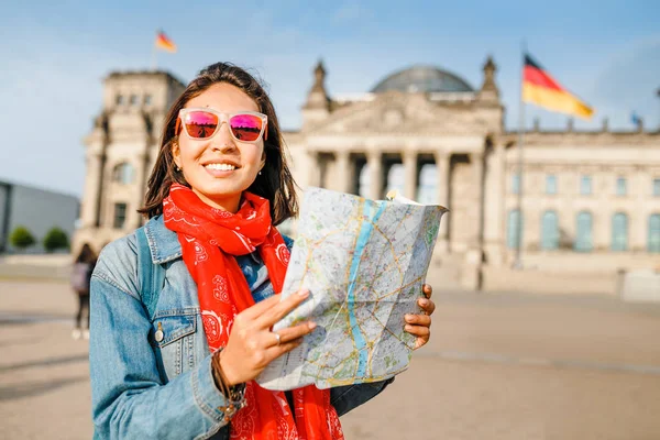 Beautiful Young Woman Looking Map Guide While Standing Front Bundestag — Stock Photo, Image