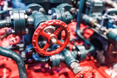 Endüstriyel vana veya musluk fabrika arka plan olarak