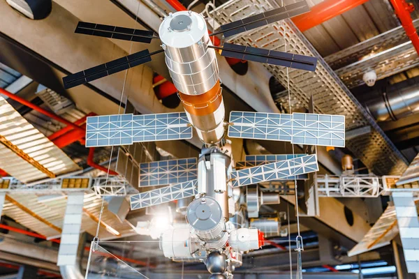 Berlino Germania Maggio 2018 Satelliti Veicoli Spaziali Nel Museo Tecnico — Foto Stock