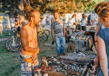 Berlin, Almanya - 20 Mayıs 2018: bit pazarı Berlin